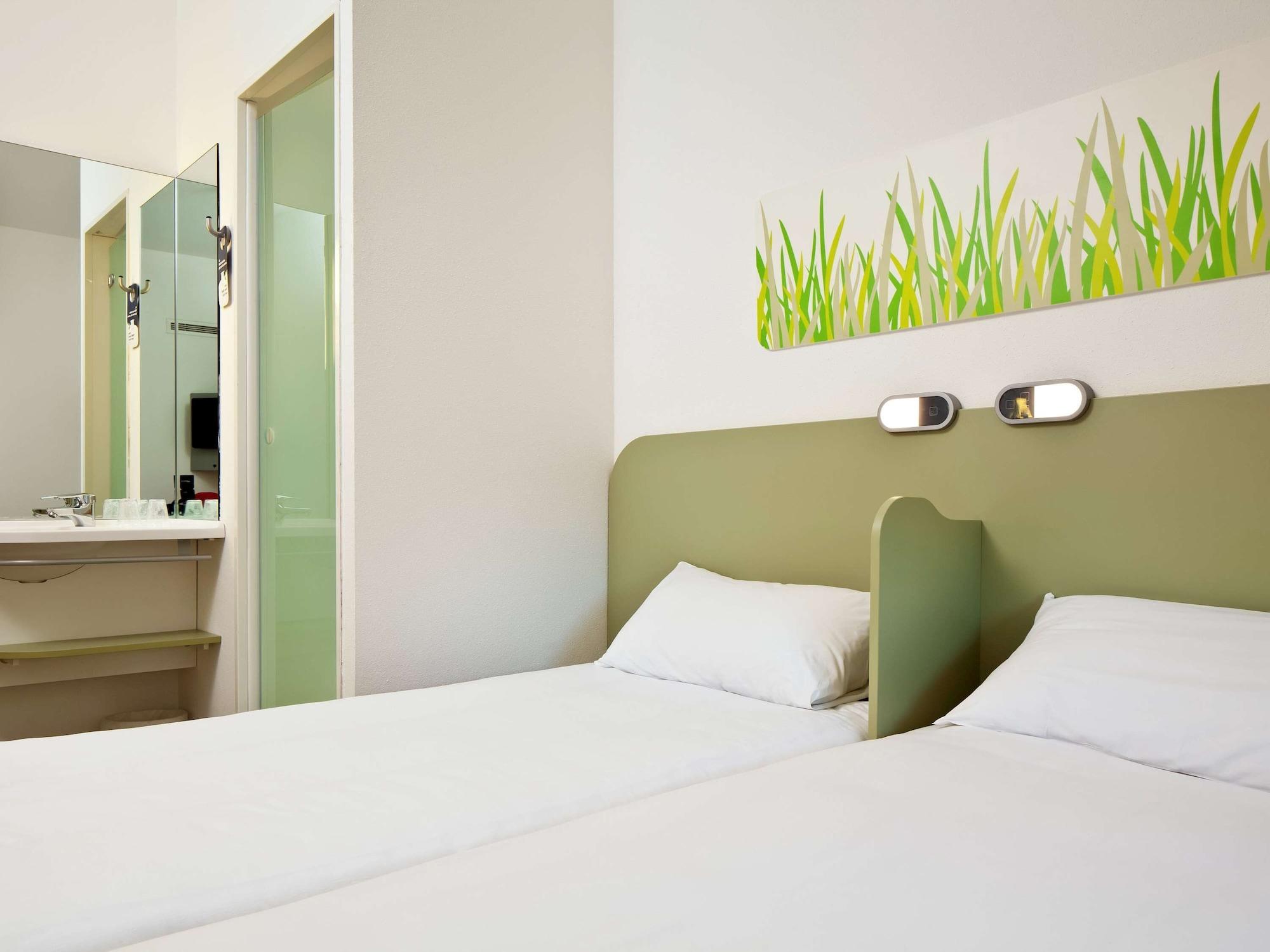 Ibis Budget Birmingham Centre Exterior photo